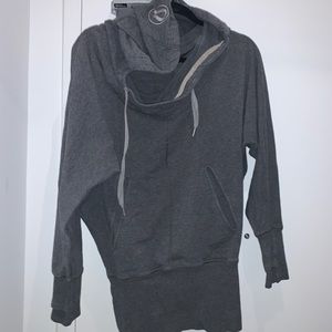 Lululemon women’s pullover